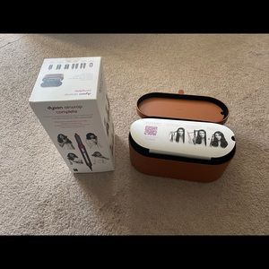 Dyson Airwrap Complete New with extra 40 mm 1.6” barrels!!